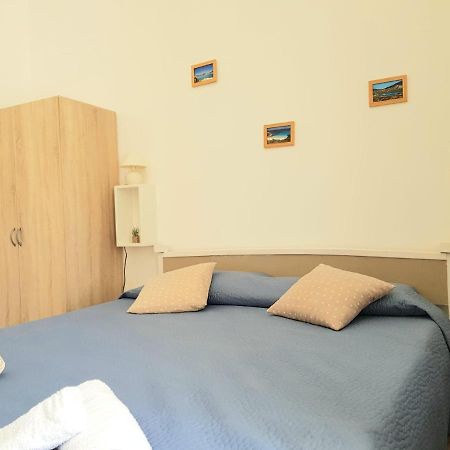 ポルト・トッレス Casa Di Giu Bed & Breakfast エクステリア 写真